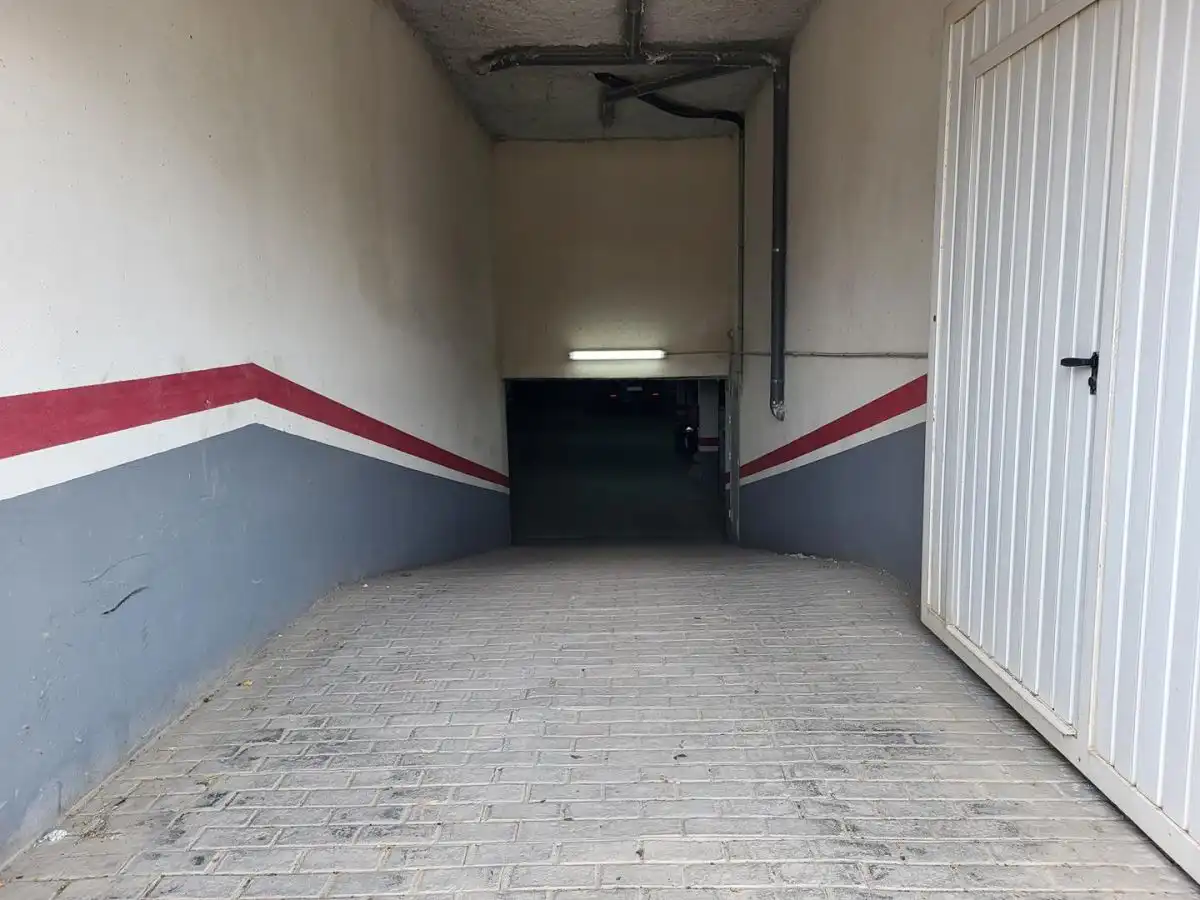 Garage for rent in Motilleja