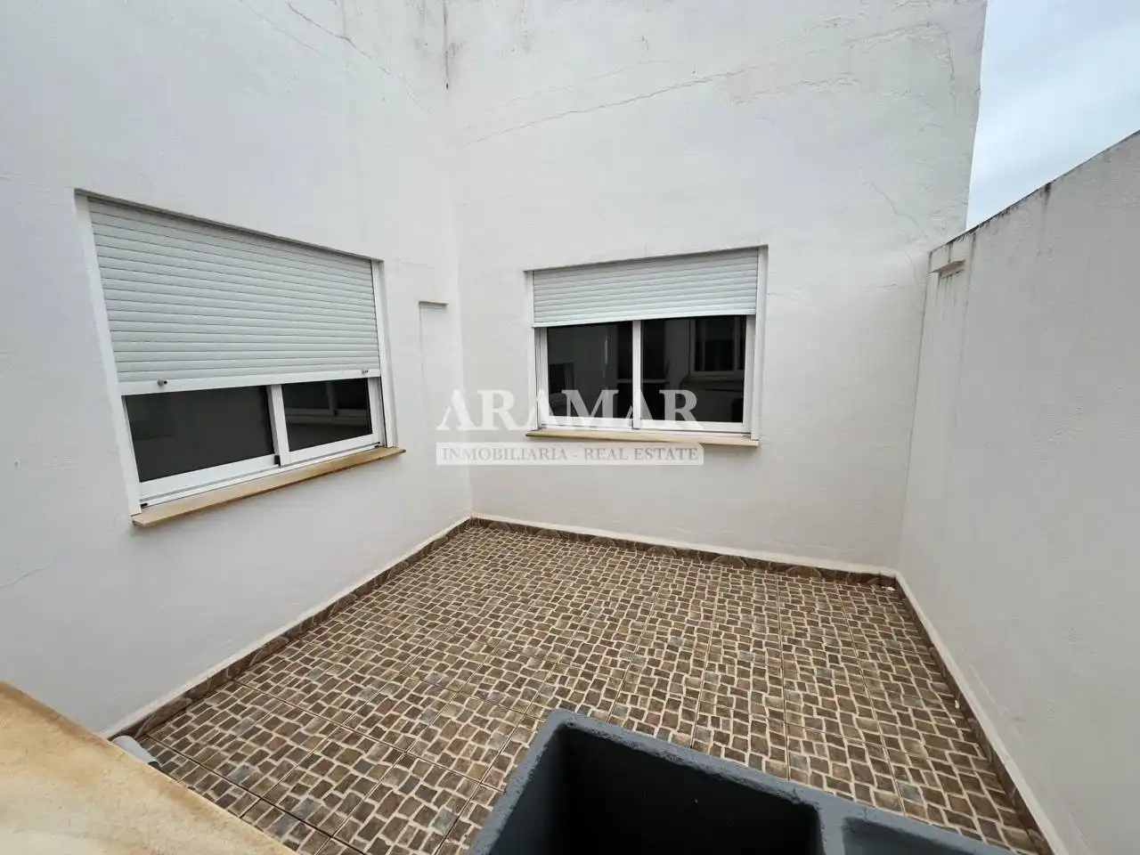 Vista exterior de Casa o xalet en venda en Pego amb Aire condicionat, Calefacció i Terrassa