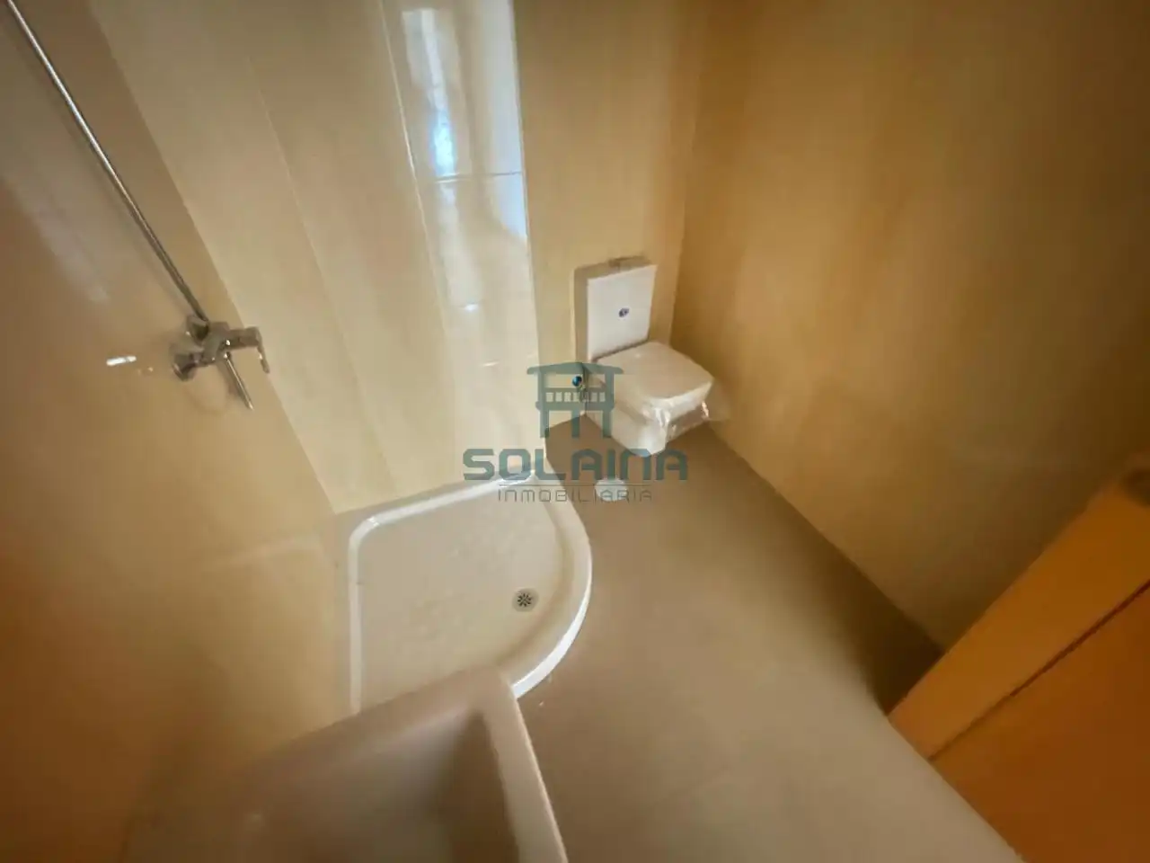 Flat with lift for sale in San Cibrao das Viñas, imagen 17