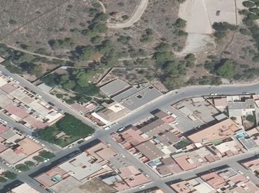 Local commercial à vendre à Avenida de la Alpujarra 11