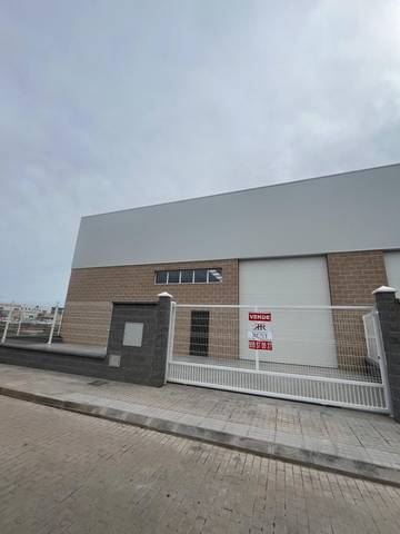 Nave industrial en Venta en Santa María del Águila