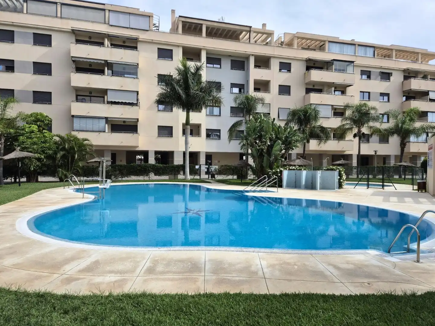 Wohnung mit Balkon zum Verkauf in Avenida Gerald Brenan 4