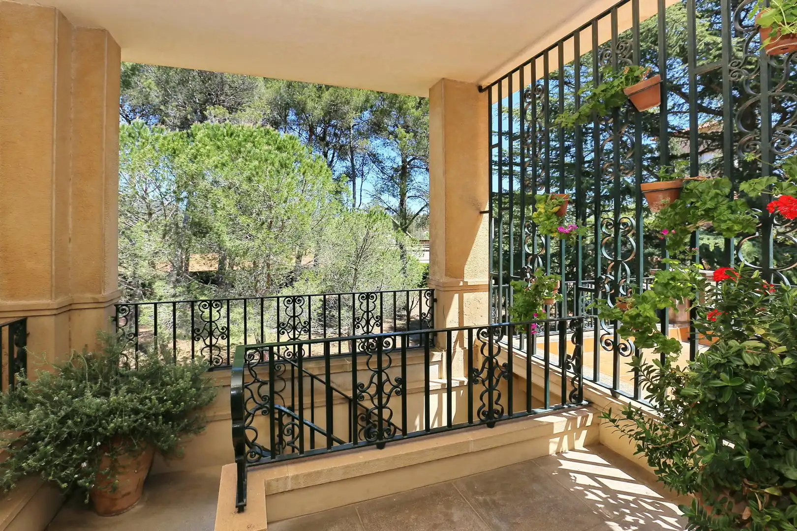 Terrassa de Casa o xalet en venda en Terrassa amb Calefacció, Terrassa i Piscina