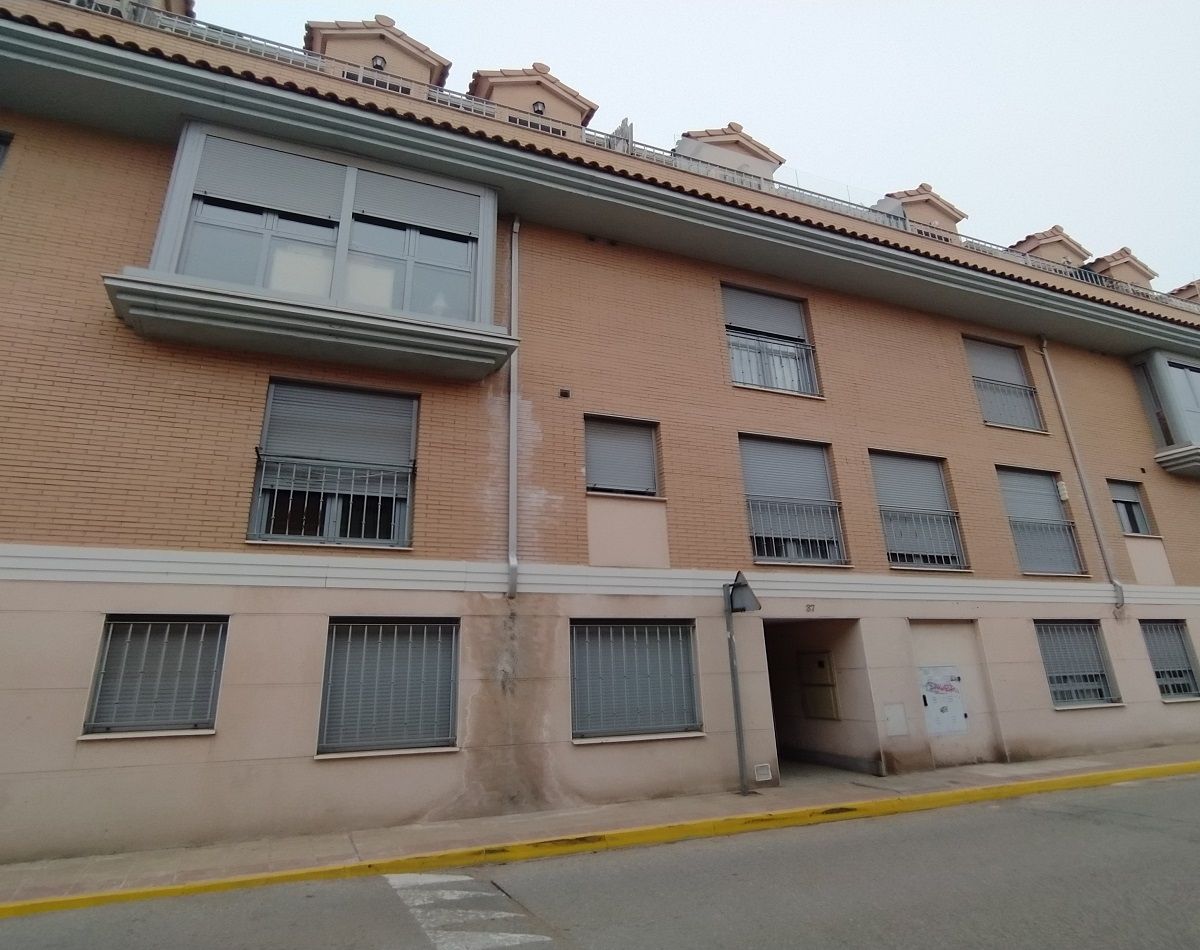 Vista exterior de Pis en venda en Alovera