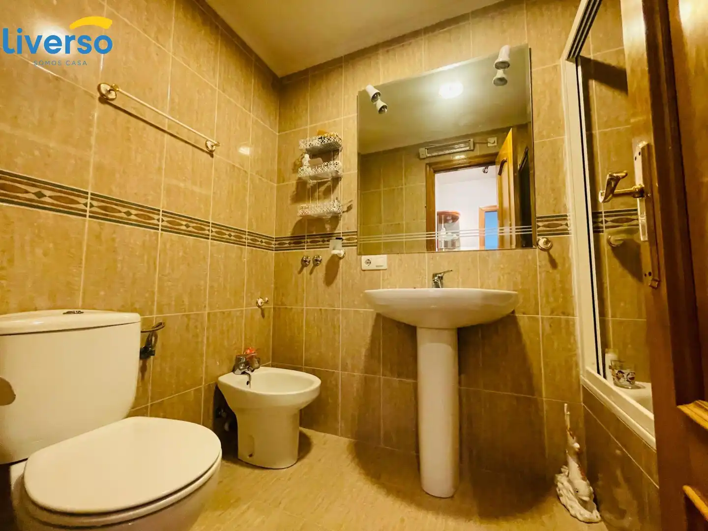 Bathroom of Duplexes for sale in Huerta de Rey  with Storage room