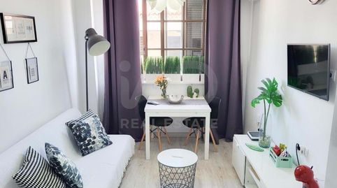 Foto 2 de Piso en venta en Los Cristianos, Arona