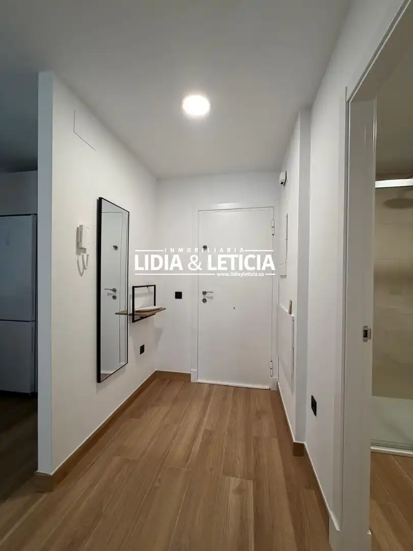 Bedroom of Flat for rent in Alcalá de Guadaira  with Air Conditioner, Terrace and Furnished