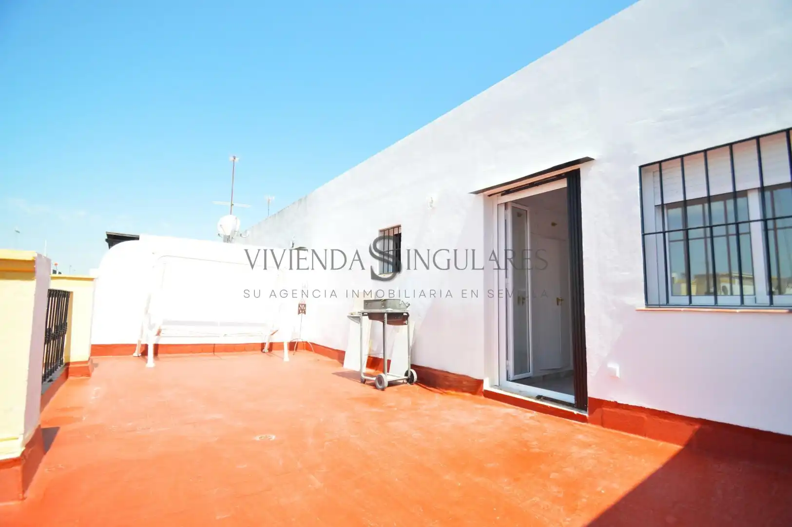 Vista exterior de Ático de alquiler en Sevilla con Aire acondicionado, Calefacción y Terraza
