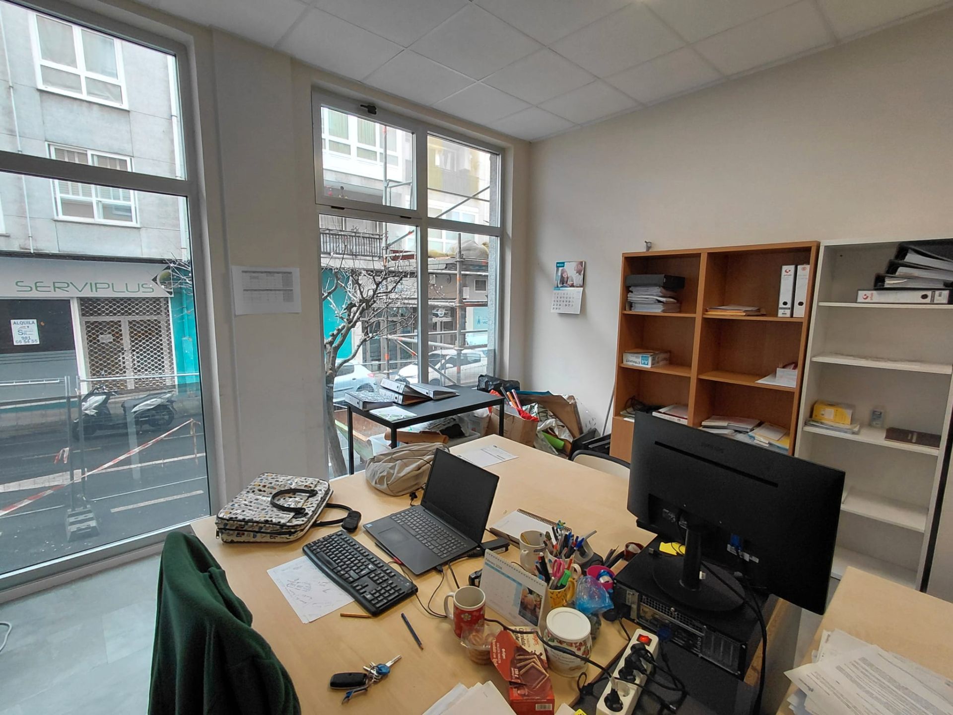 Local en venda en Cambre  amb Moblat