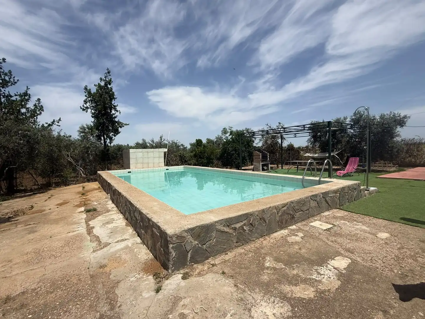 Schwimmbecken von Country house zum Verkauf in Utrera mit Privatgarten, Terrasse und Schwimmbad