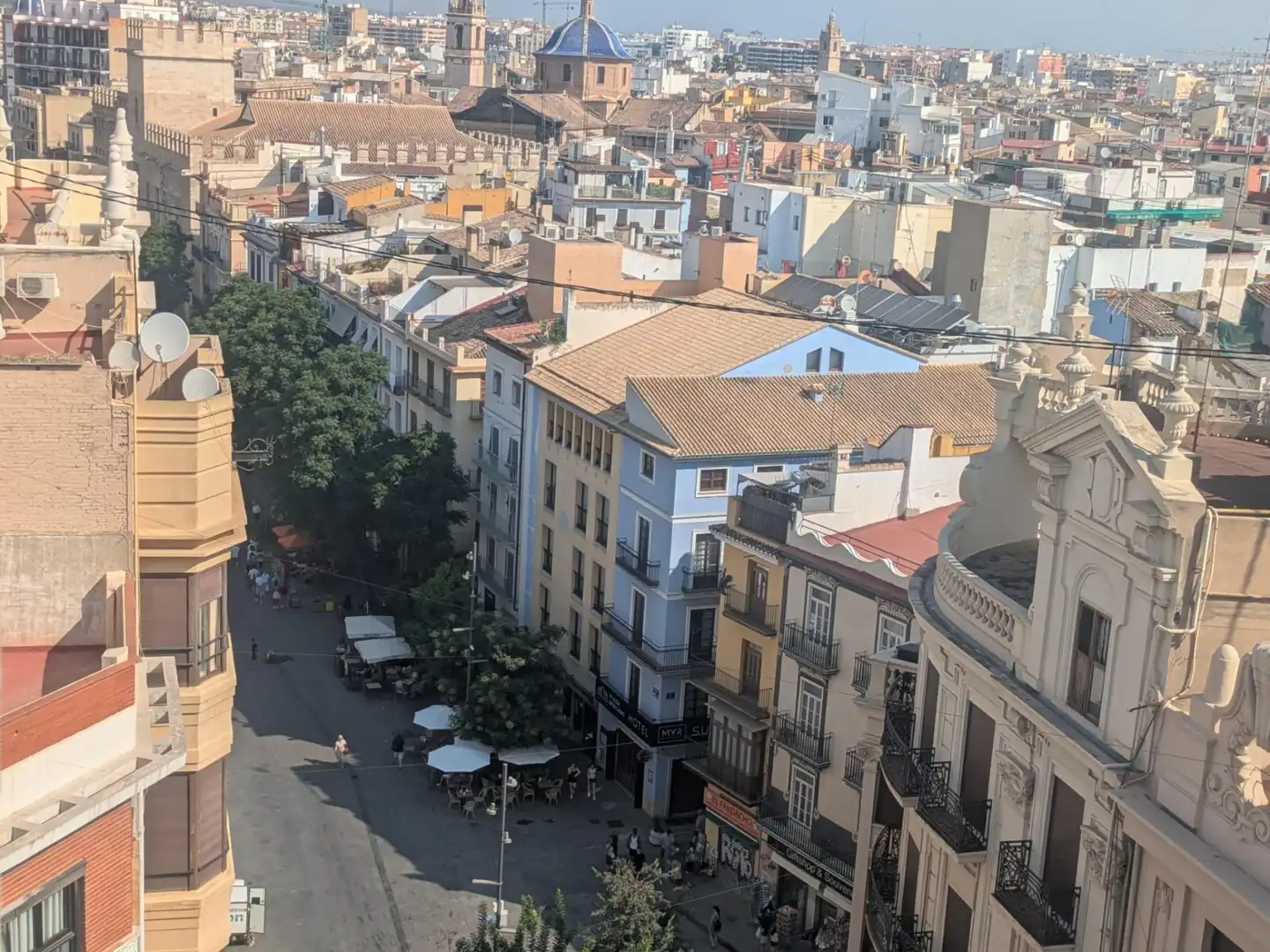 Außenansicht von Dachboden zur Miete in Valencia mit Klimaanlage, Heizung und Terrasse