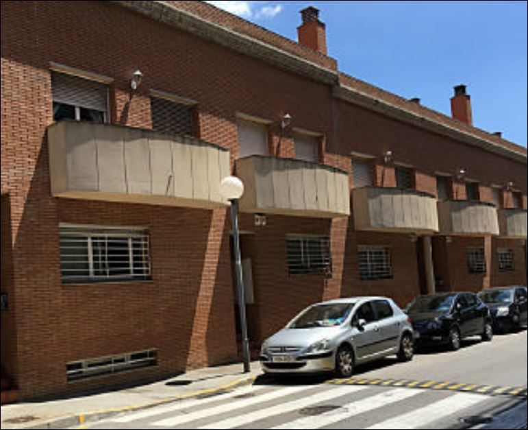 Vista exterior de Casa adosada en venda en Badalona