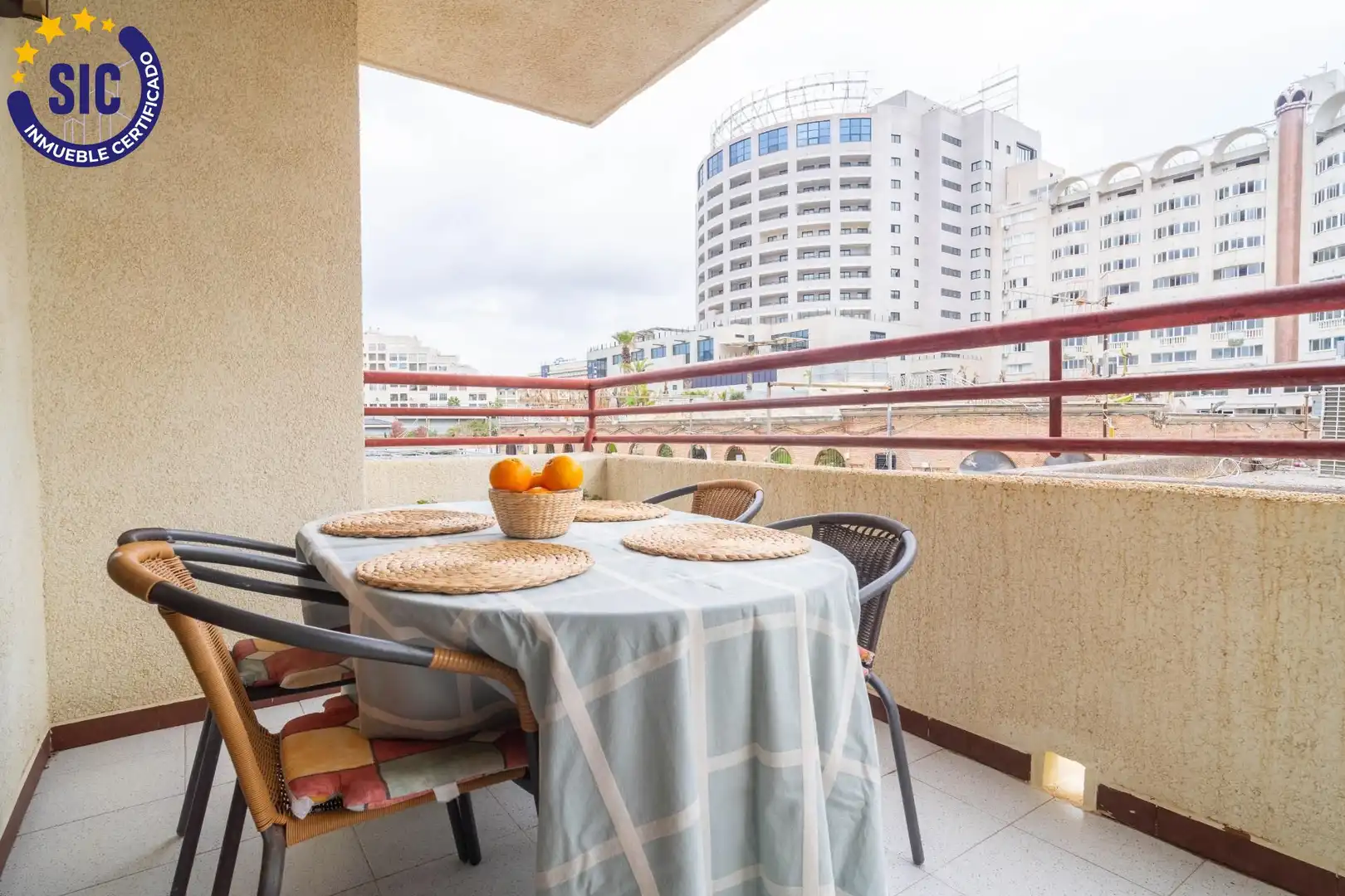 Terrassa de Apartament en venda en Oropesa del Mar / Orpesa amb Terrassa, Moblat i Piscina comunitària
