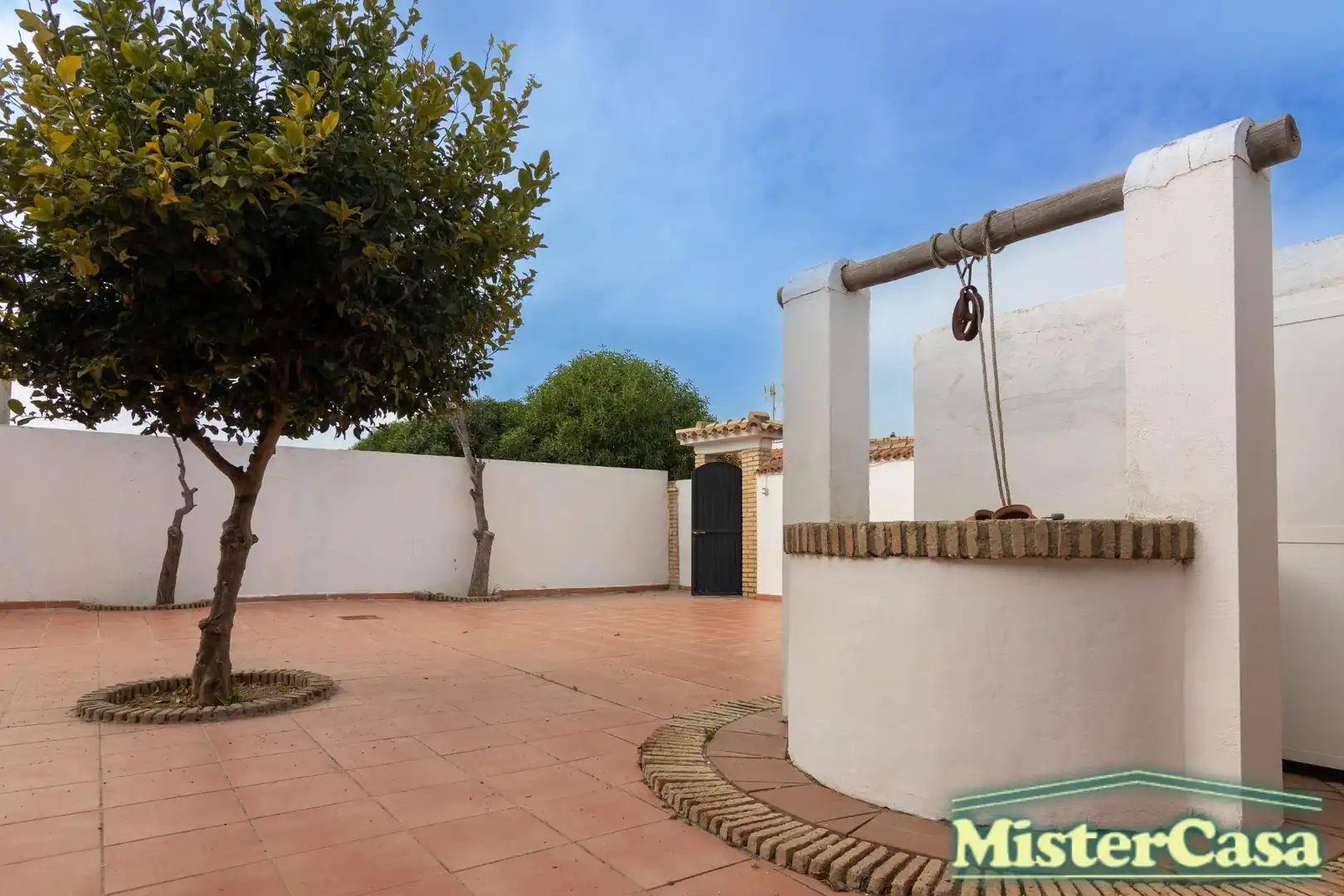 Vista exterior de Casa o chalet en venta en Rota con Aire acondicionado