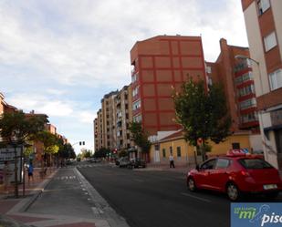 Exterior view of Flat for sale in Valladolid Capital