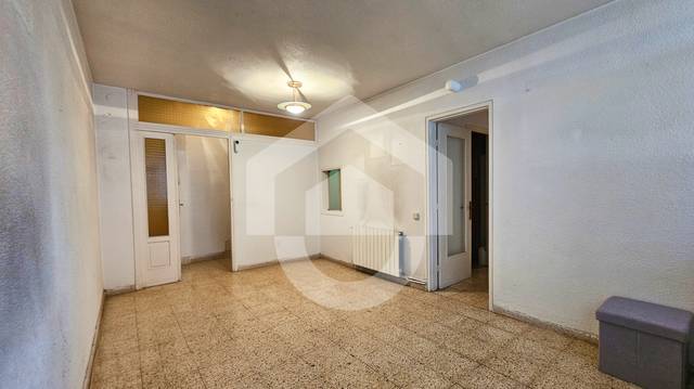 Piso en Venta en Canyelles