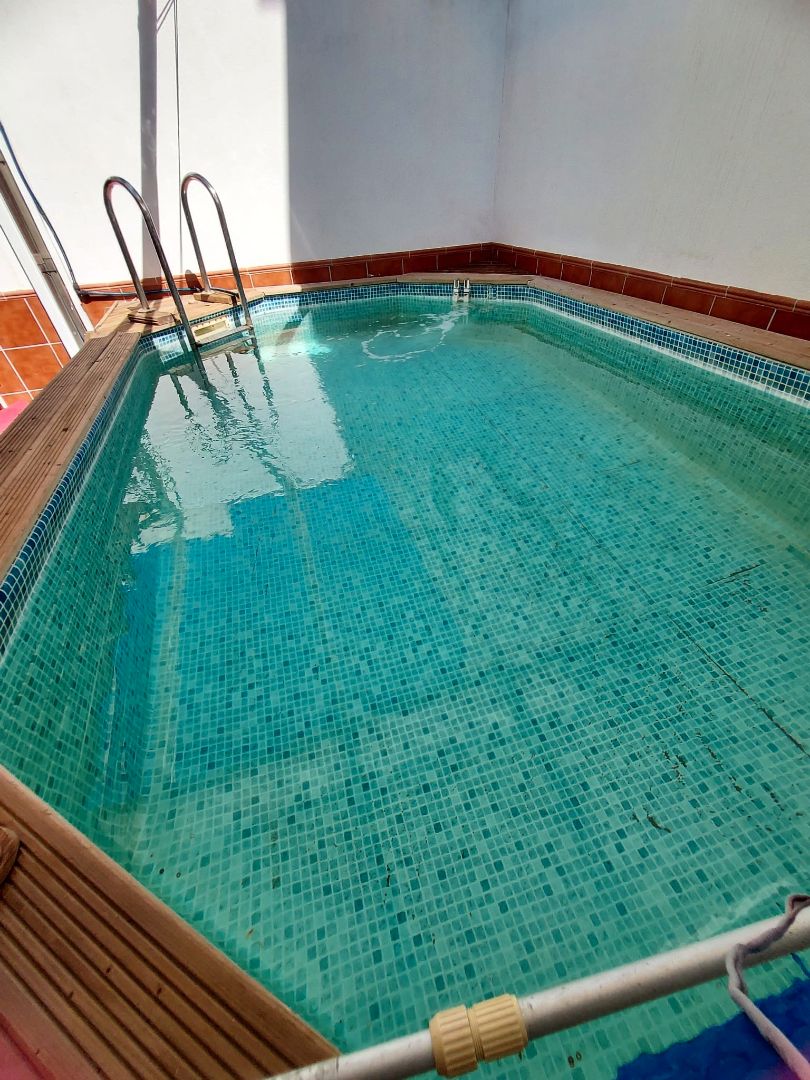 Swimming pool of Single-family semi-detached for sale in  Córdoba Capital  with Air Conditioner, Heating and Terrace