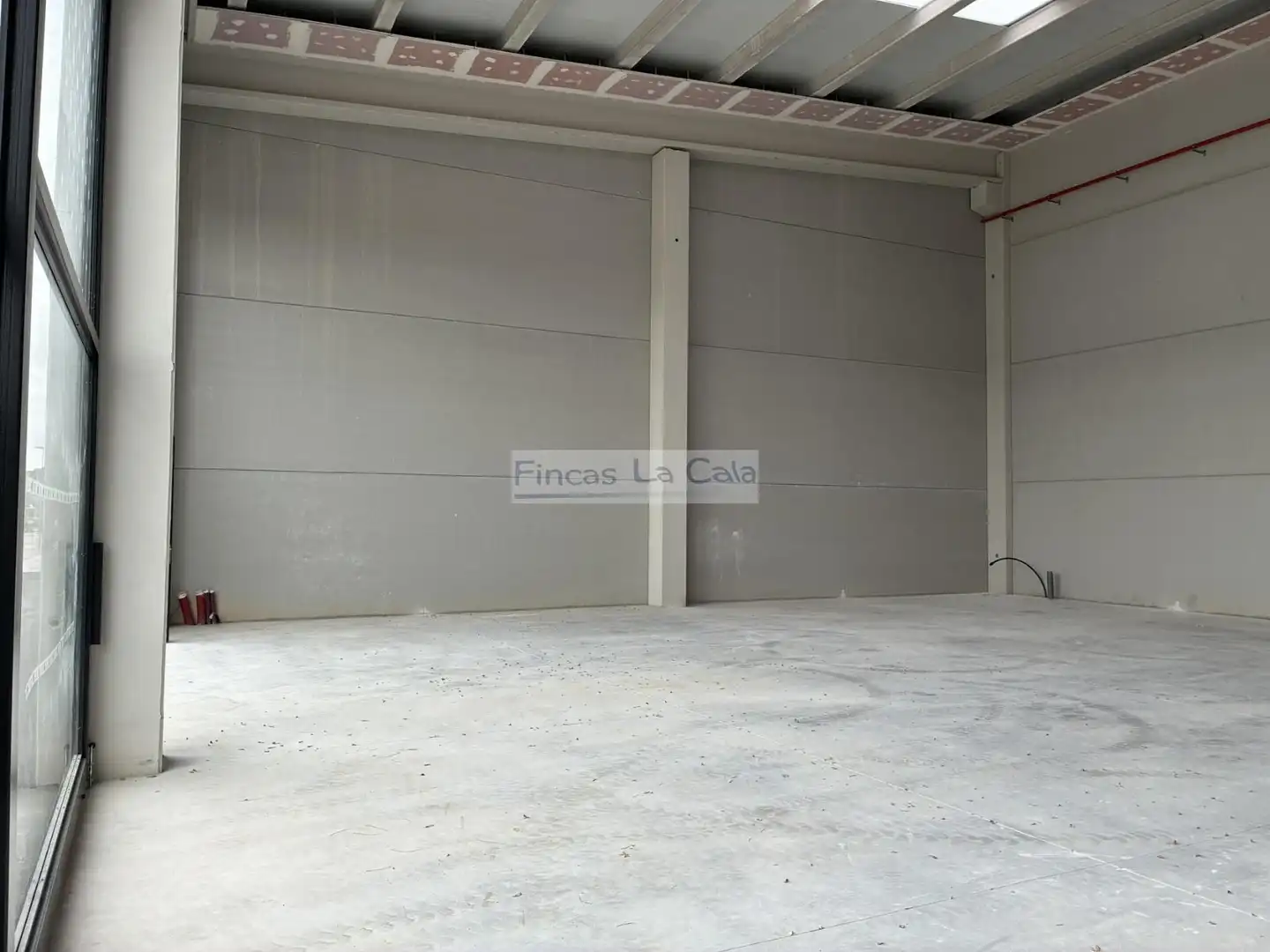 Fabrikhallen zur Miete in Villajoyosa / La Vila Joiosa