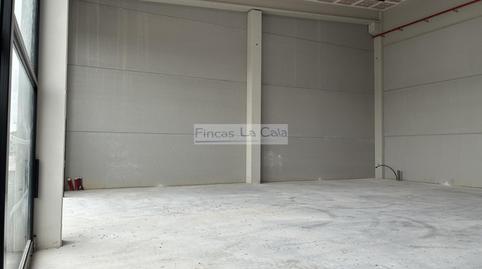 Foto 3 von Fabrikhallen zur Miete in Platja de Torres, Villajoyosa / La Vila Joiosa