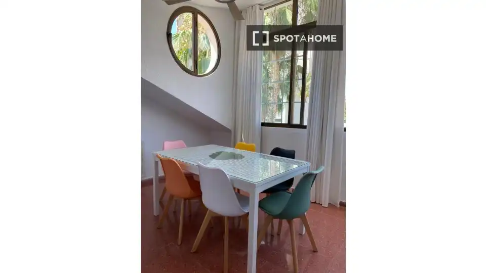 Room in Cala de Finestrat