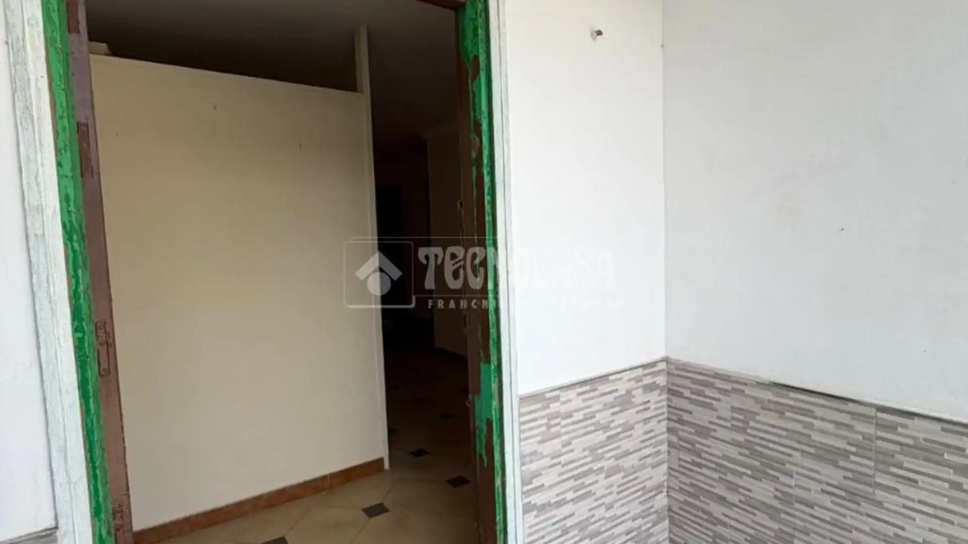 Casa adosada en venta en Utrera con Aire acondicionado y Calefacción