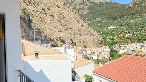 Piso en venta en Huesa, 4 dormitorios.