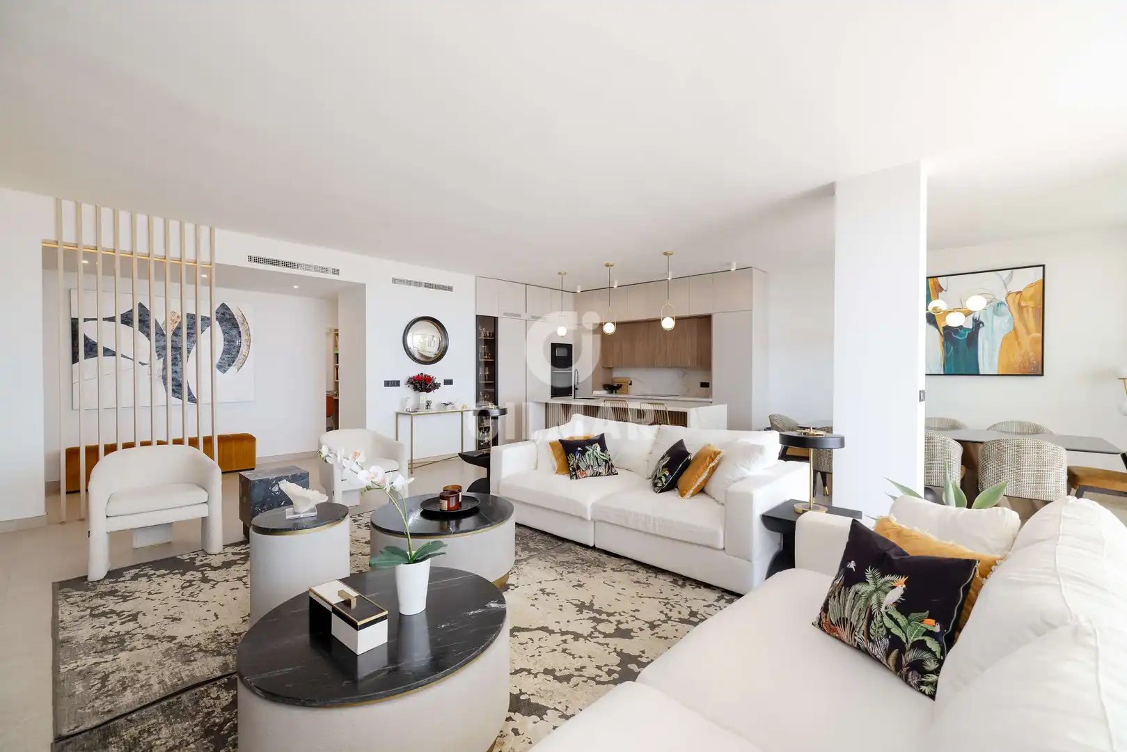 Sala de estar de Dúplex en venta en Benalmádena con Calefacción, Jardín privado y Piscina