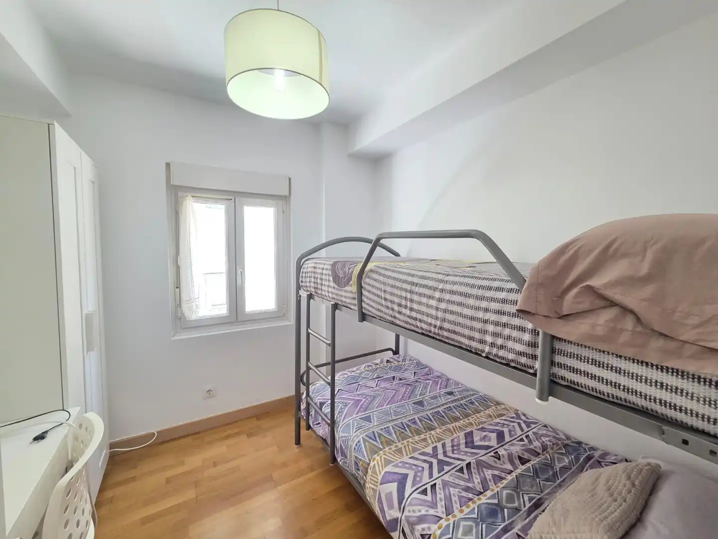Wohnung zur Miete in Calle BURGOS, Numancia - San Fernando