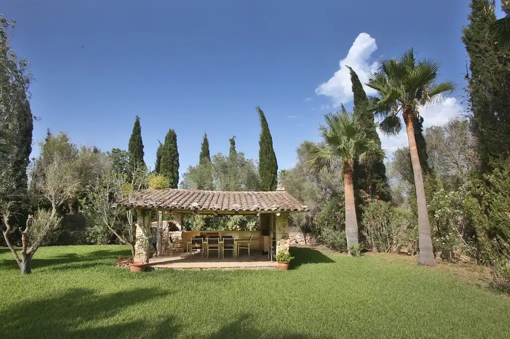 Garden of Country homes for sale in Pollença  with Air Conditioner, Heating and Private garden
