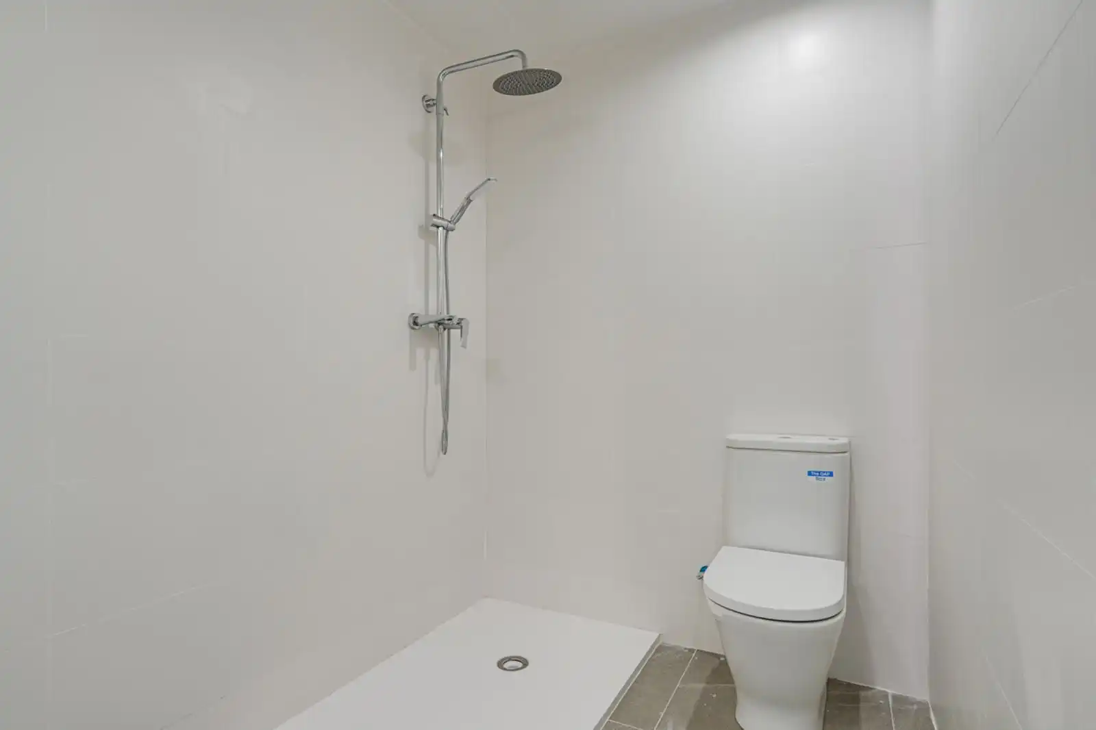 Baño de Piso en venta en L'Hospitalet de Llobregat con Terraza