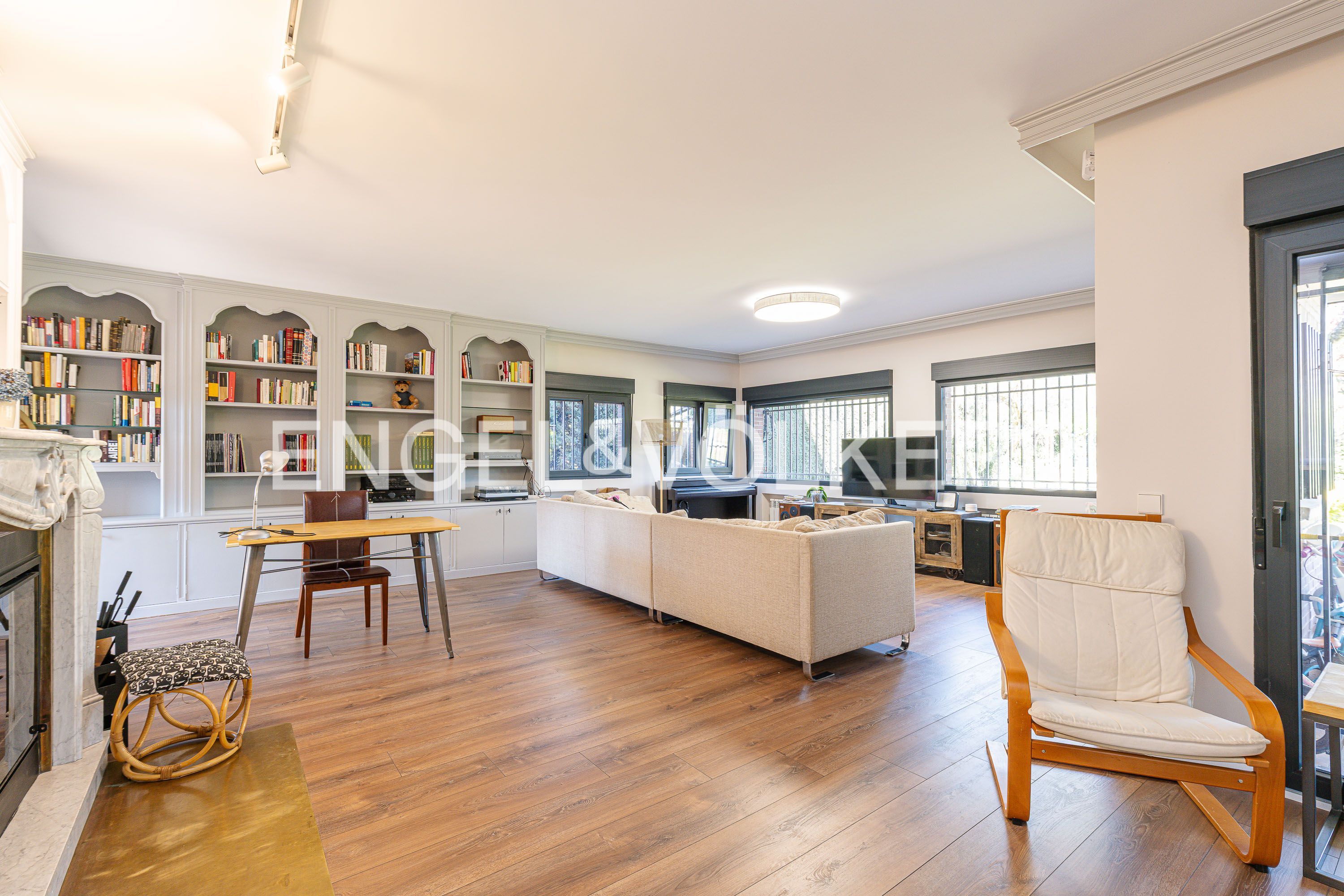 Exterior view of Houses for rent in Pozuelo de Alarcón  with Heating, Private garden and Terrace