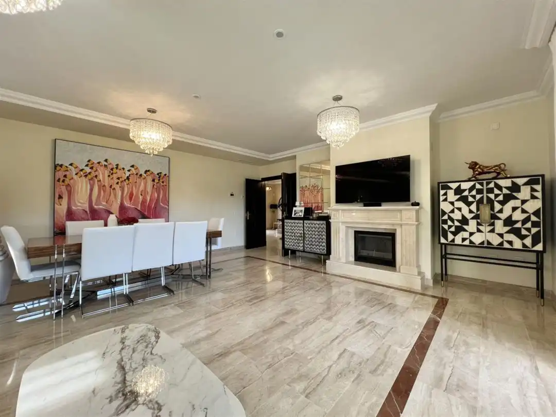 Sala de estar de Casa o chalet en venta en Marbella con Jardín privado, Terraza y Trastero