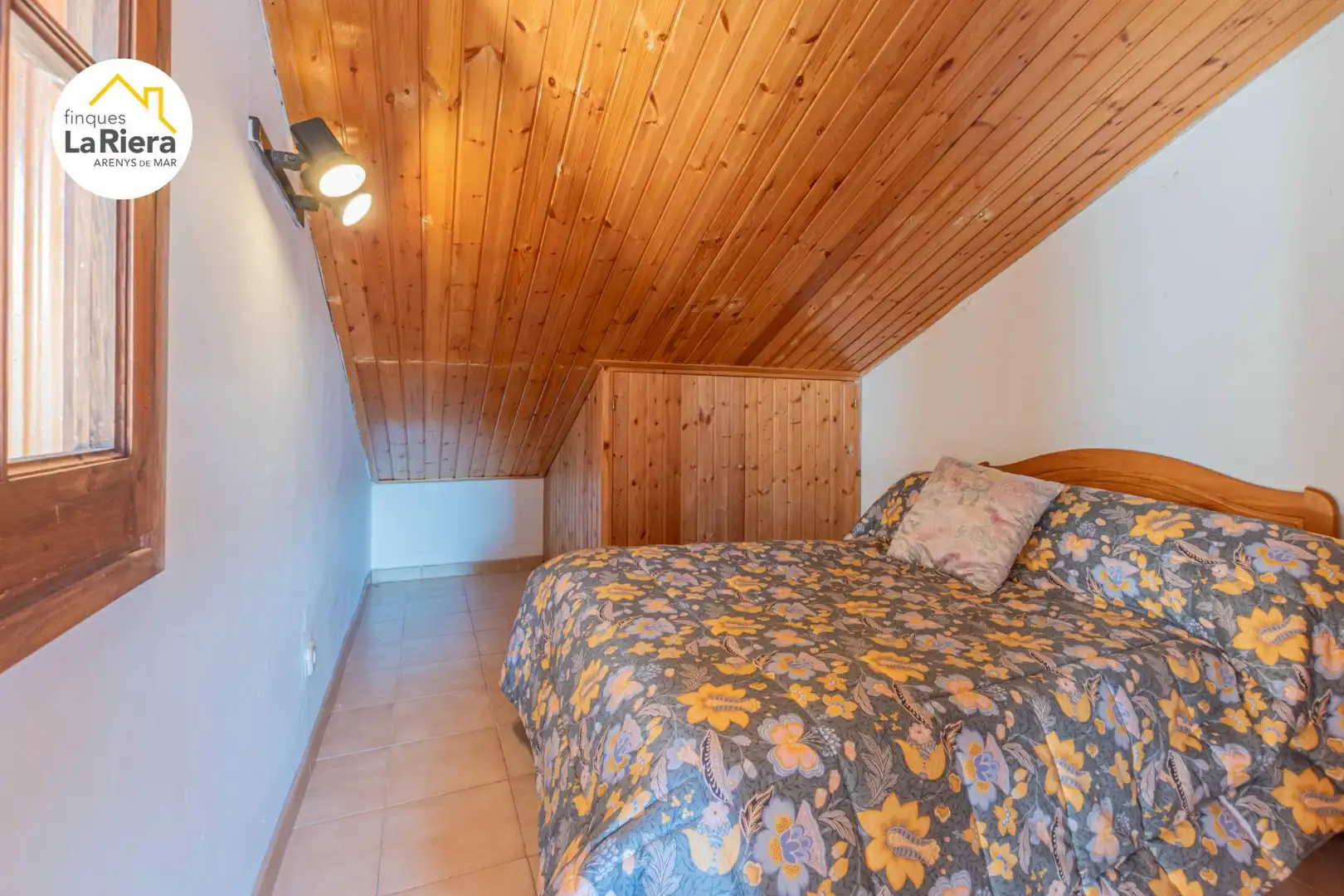 Habitación de Casa o chalet en venta en Arenys de Mar con Terraza, Trastero y Balcón