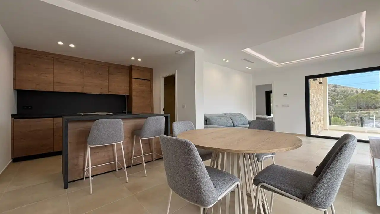 Comedor de Casa o chalet de alquiler en Finestrat con Aire acondicionado, Jardín privado y Piscina