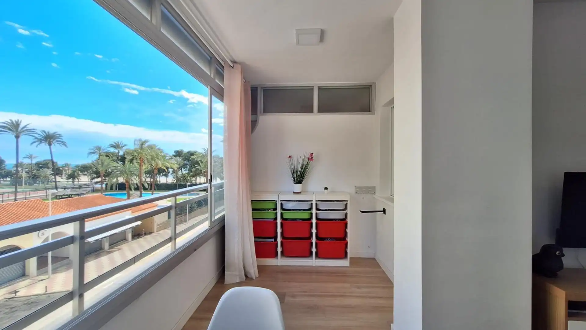 Habitación de Apartamento en venta en Cullera con Amueblado y Piscina comunitaria