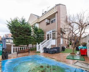 Jardí de Casa adosada en venda en Alcalá de Henares amb Aire condicionat i Terrassa