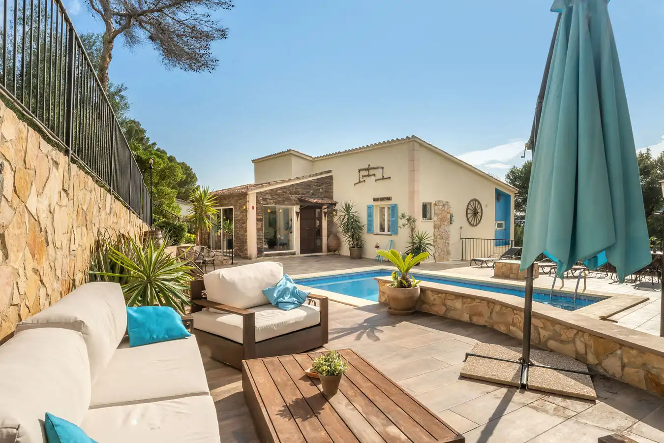 Country homes for sale in Cas Català - Illetes