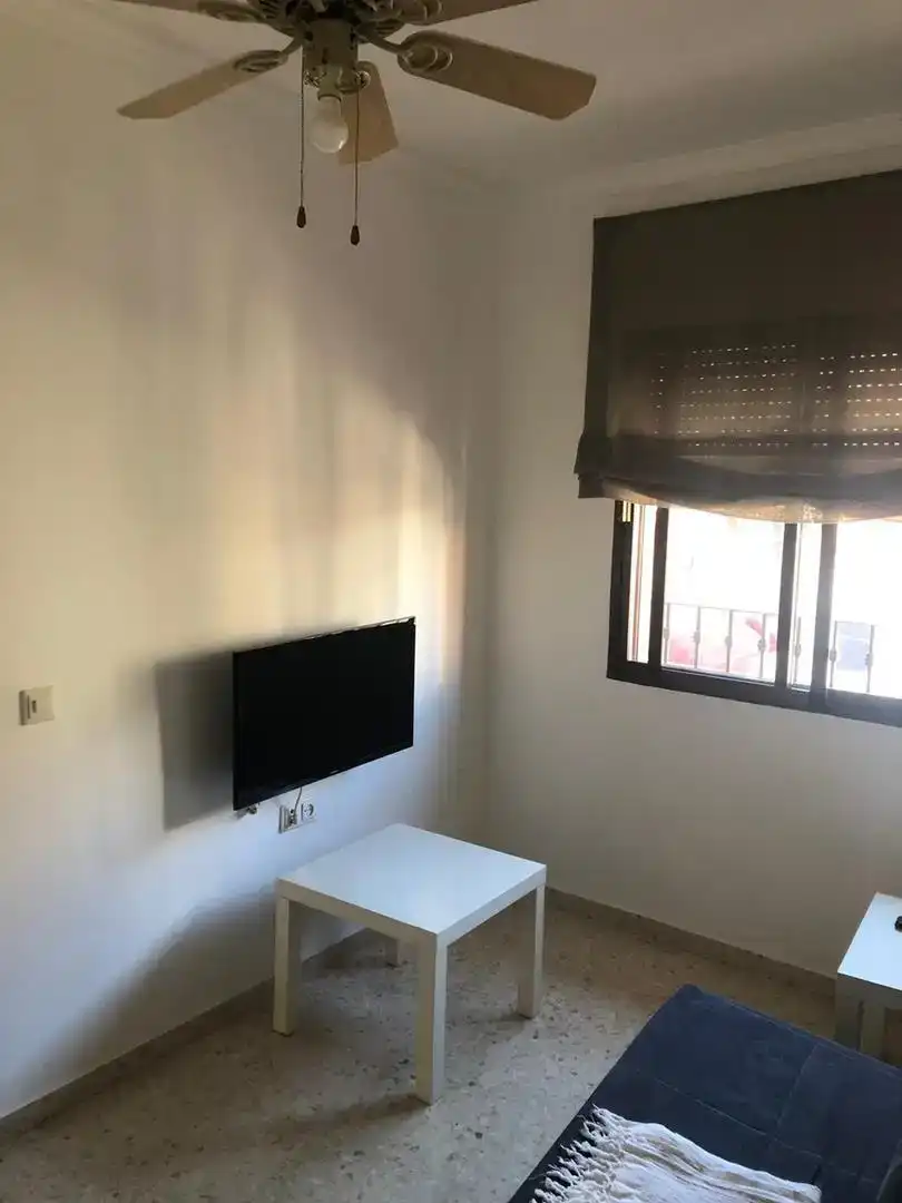 Bedroom of Flat for rent in Casco Antiguo