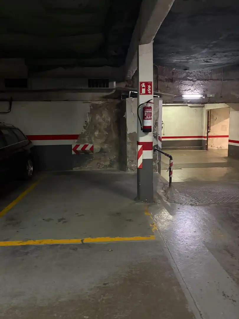 Parking of Garage for rent in Barcelona