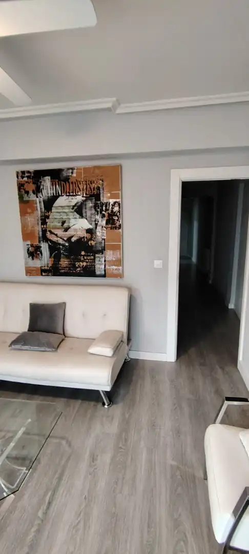 Living room of Flat for sale in Salamanca  with Heating, Parquet flooring and Furnished