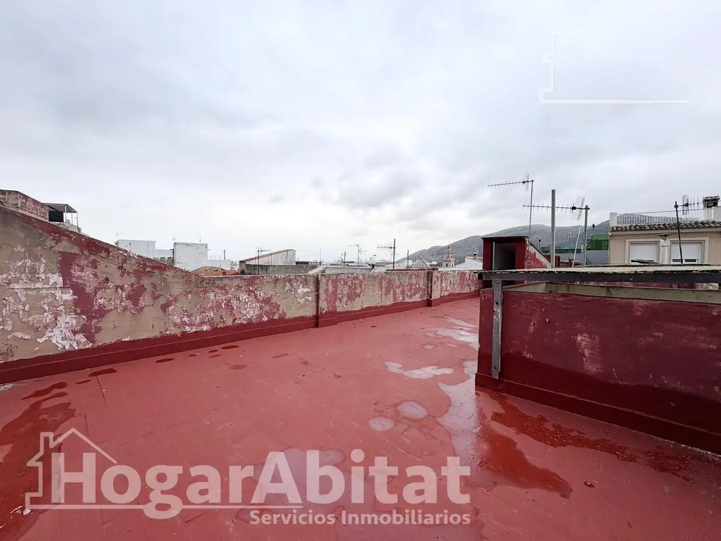 Vista exterior de Casa o xalet en venda en Tavernes de la Valldigna amb Terrassa i Traster