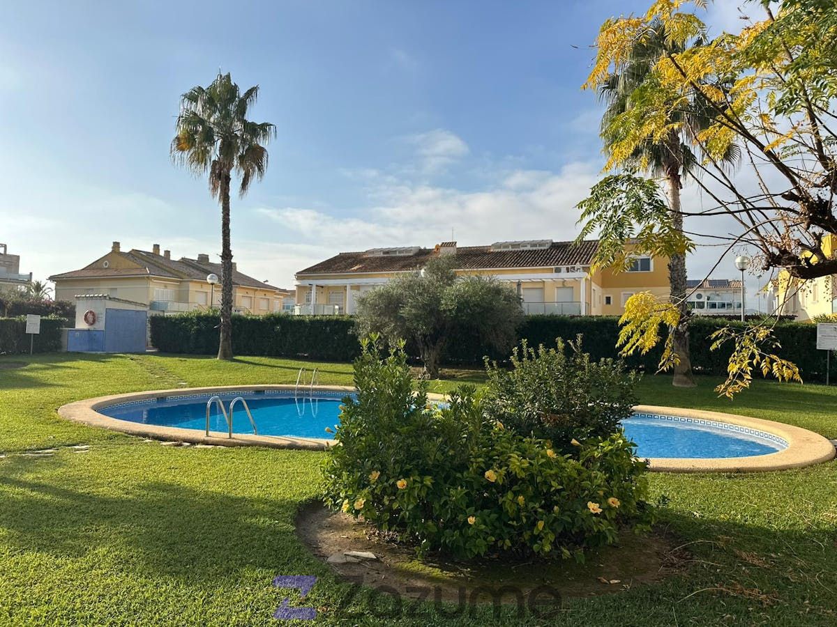 Piscina de Casa o xalet de lloguer en Oliva amb Aire condicionat, Calefacció i Terrassa