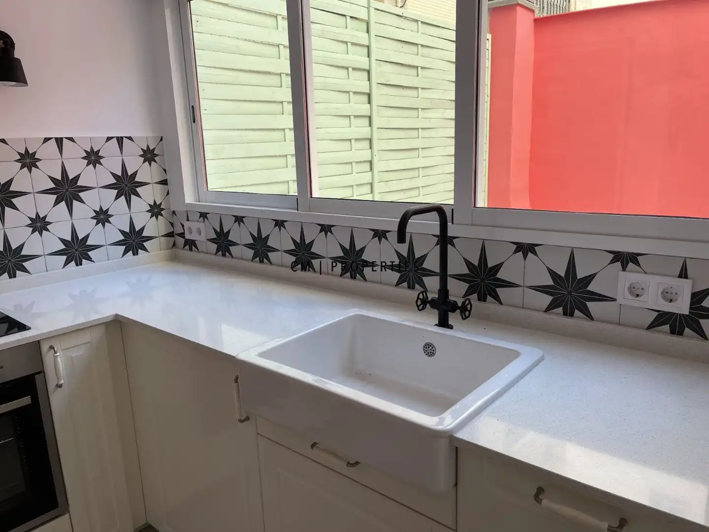Kitchen of Flat for sale in Valencia  with Heating, Terrace and Balcony