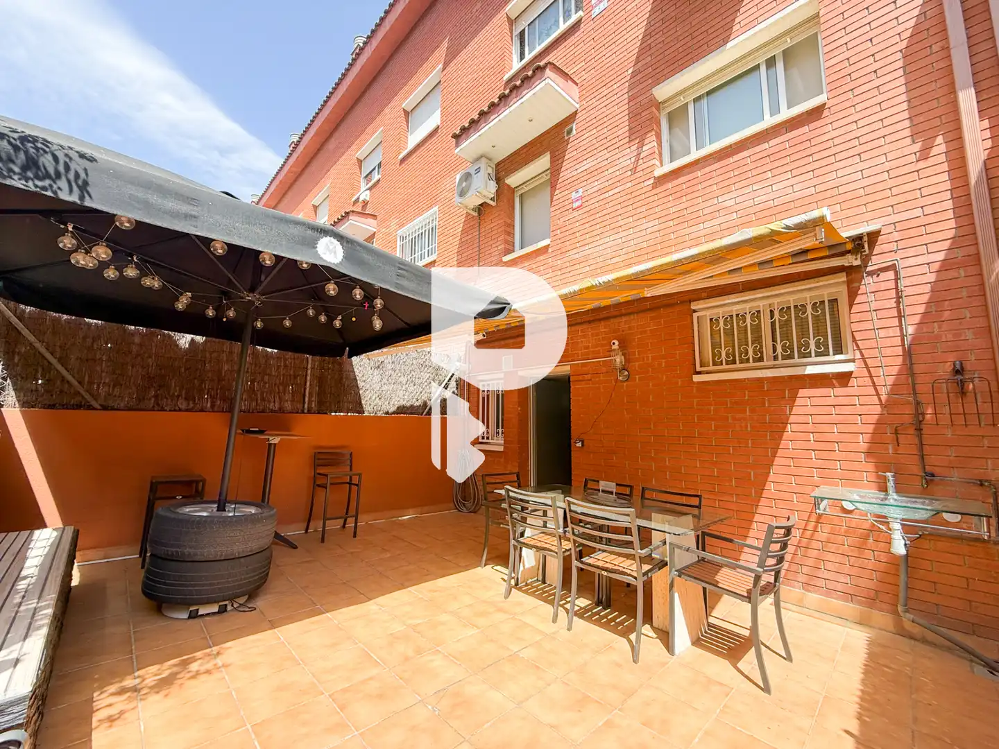 Terrassa de Casa adosada en venda en Sant Vicenç Dels Horts amb Aire condicionat, Calefacció i Terrassa