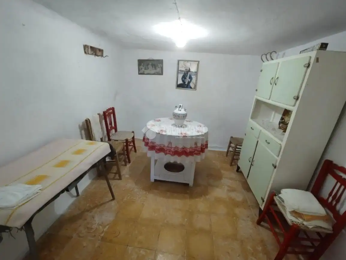 Menjador de Casa adosada en venda en Jabalquinto