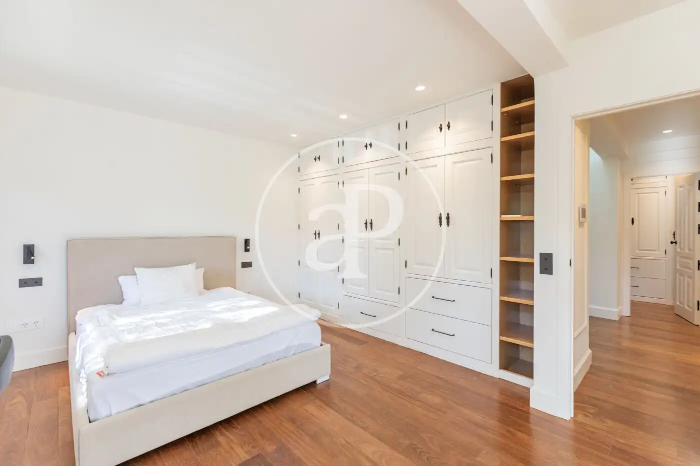Bedroom of Houses for rent in Madrid  with Air Conditioner, Heating and Private garden