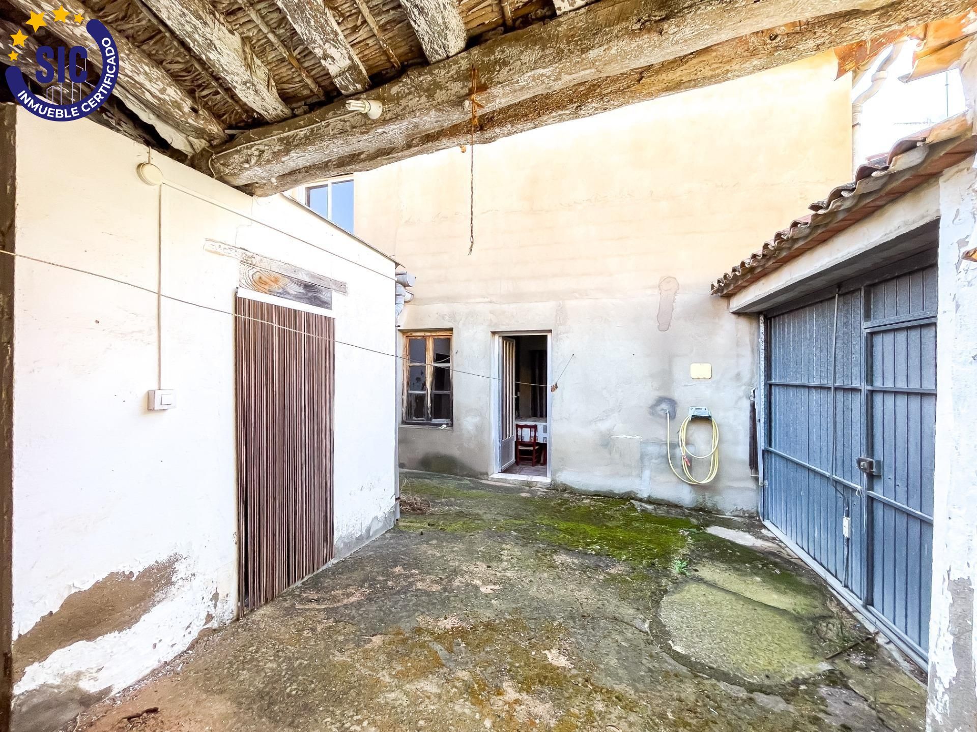 Casa o xalet en venda a Caudete de las Fuentes