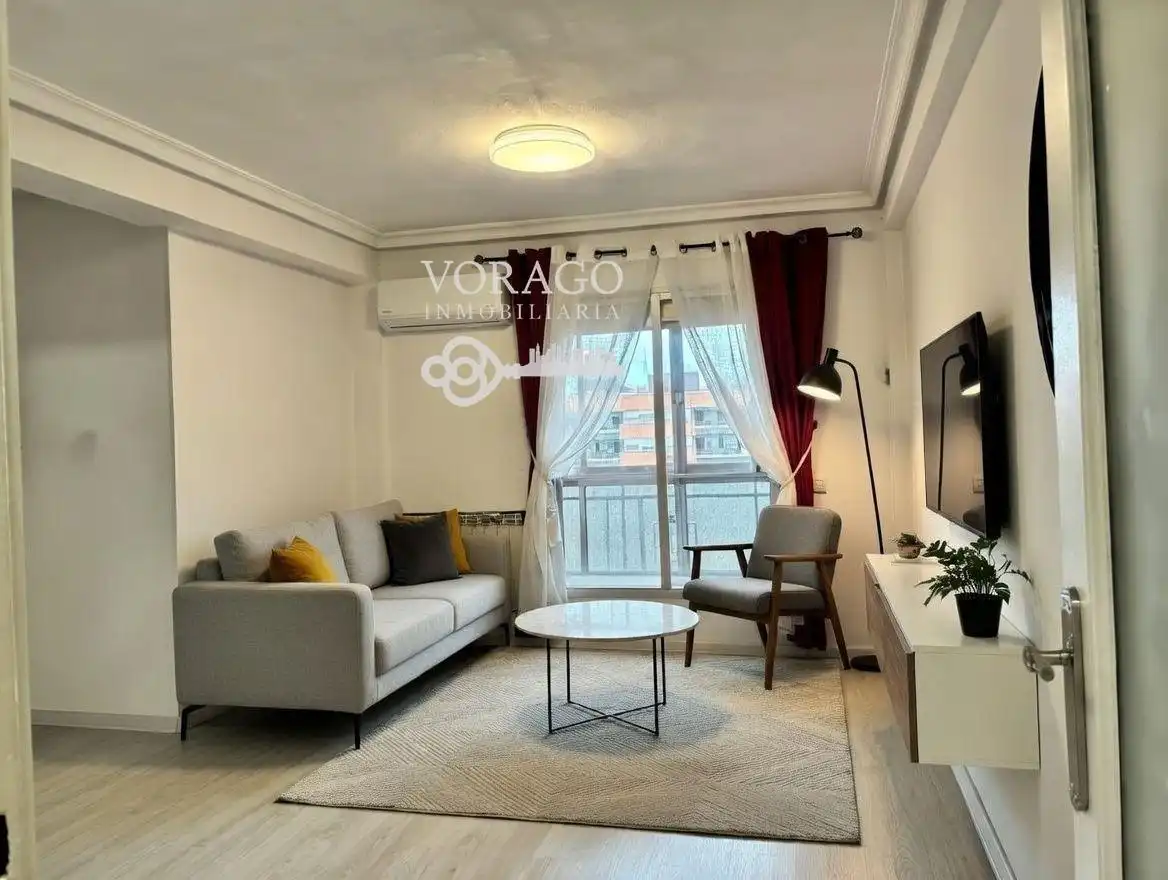 Living room of Flat for sale in Alcalá de Henares