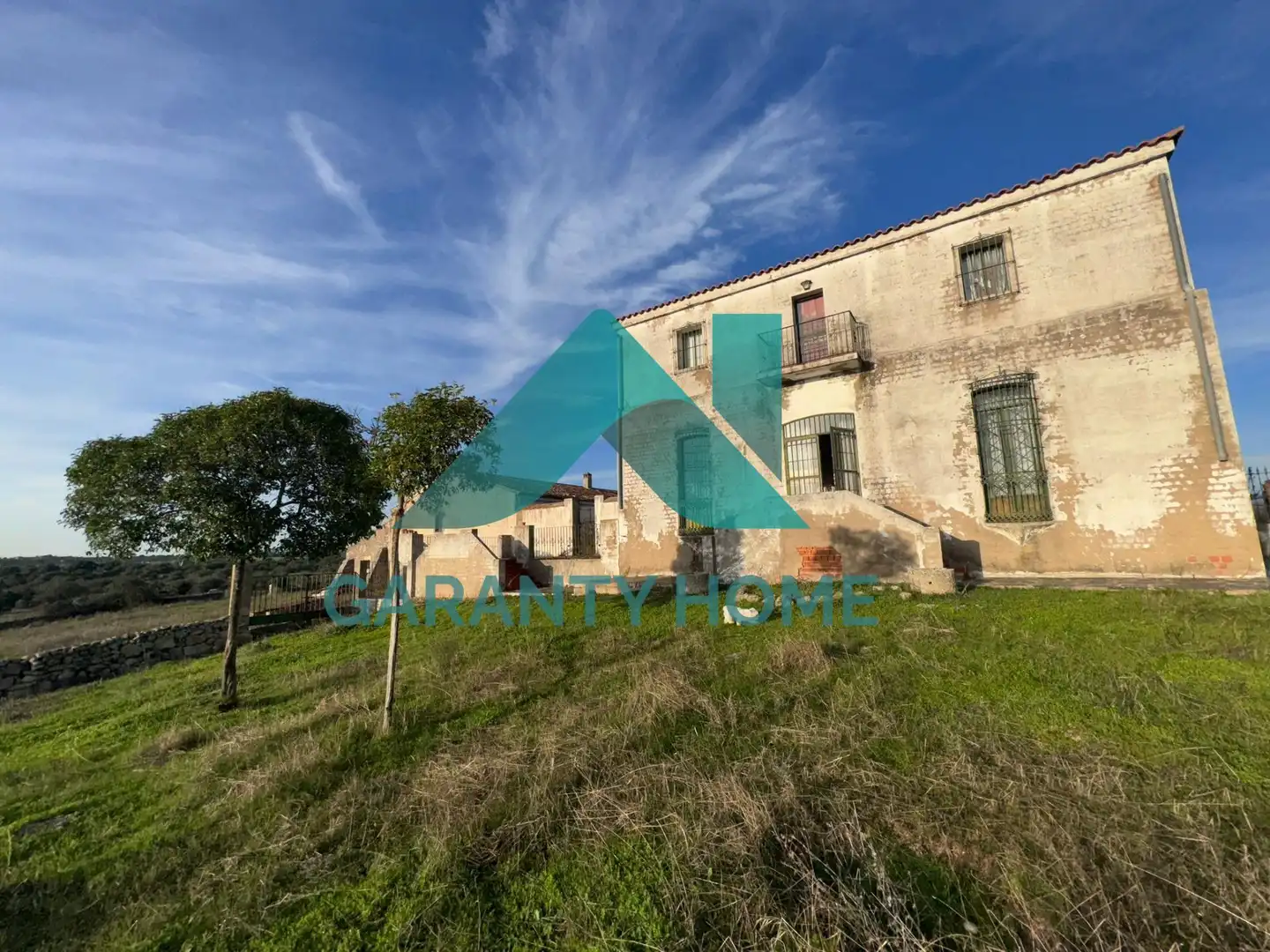 Außenansicht von Gebäude zum Verkauf in Cáceres