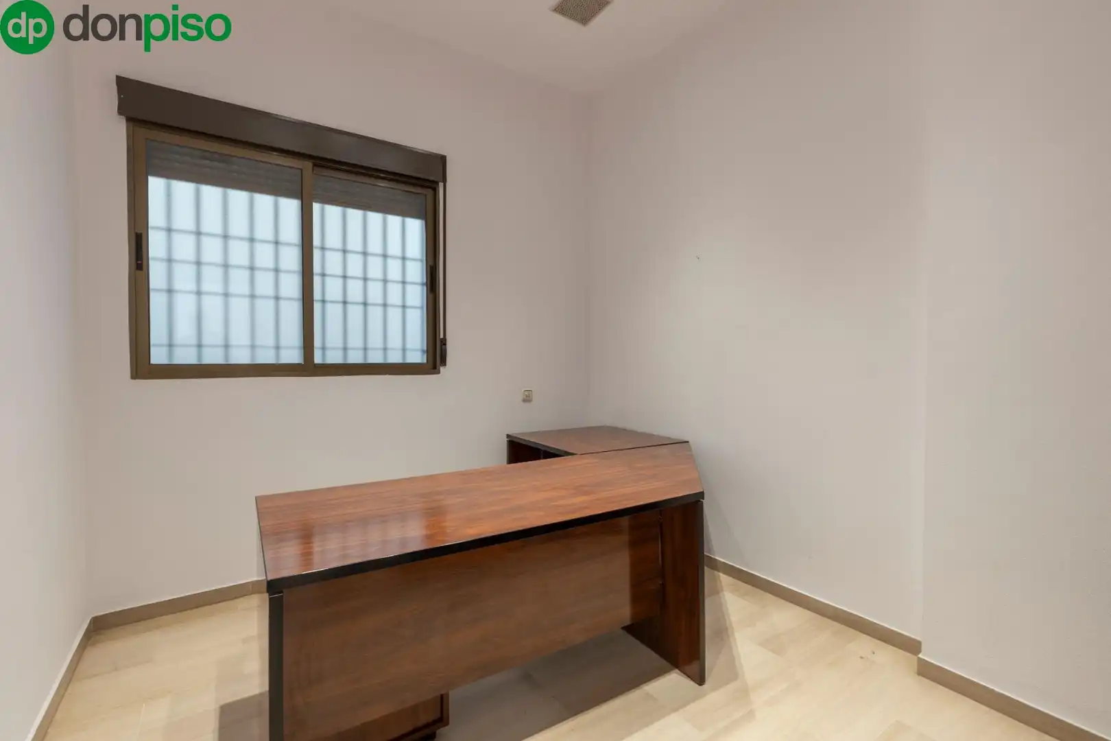 Local comercial en venda a Calle Ángel Ganivet, imagen 31